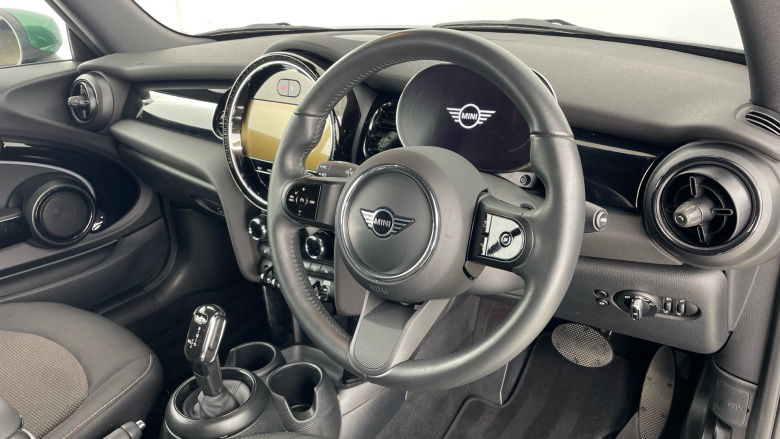 MINI Cooper 2.0 C Classic 2dr Auto Petrol Convertible